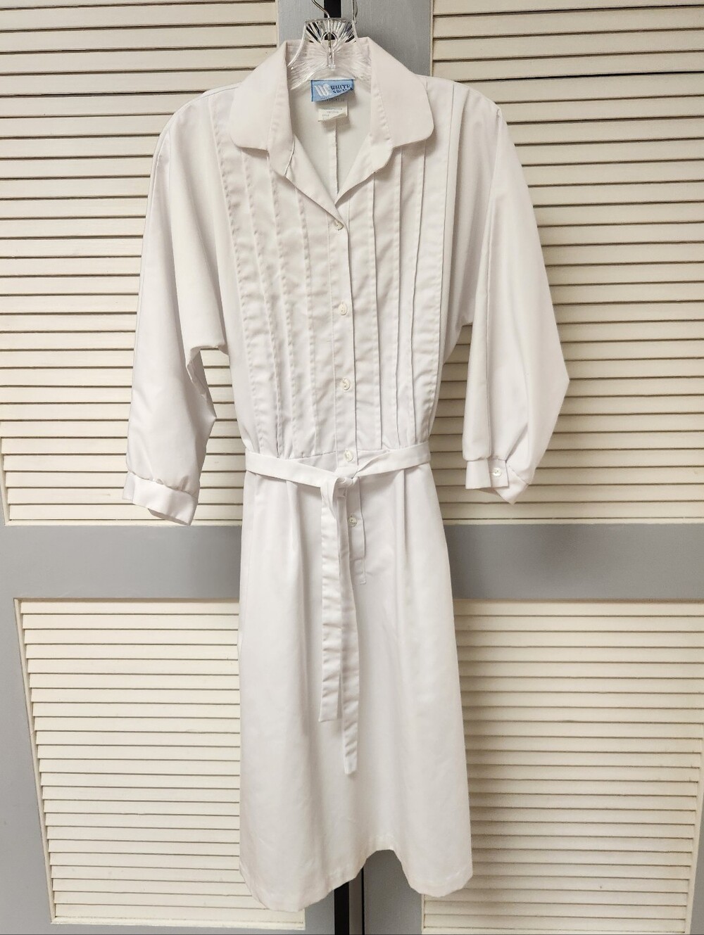 White Swan vintage nurse uniform Womans Size 12